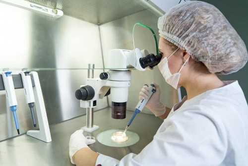 代孕哪家公司好,湛江三代试管助孕生子需花多少钱？